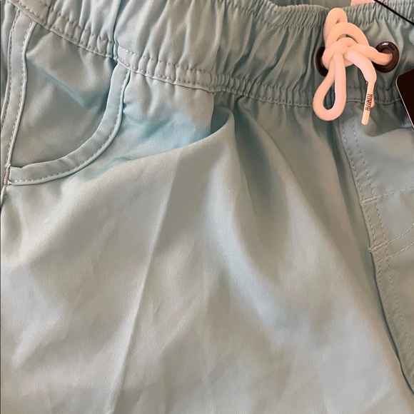 Bondi Beamer's Women's Athletic Beach Light Blue Shorts, Size 10 - Picture 4 of 5